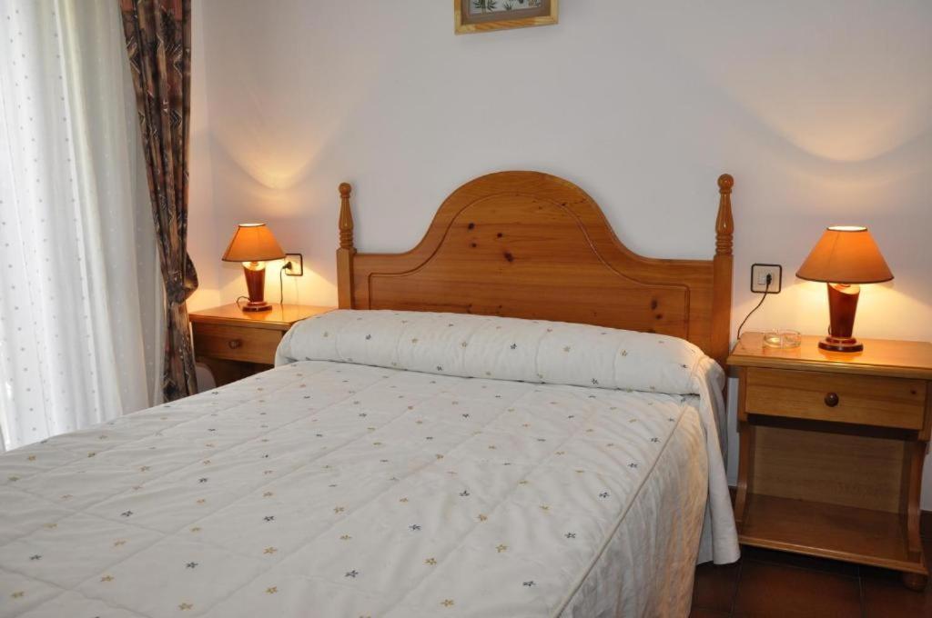 Hotel Castillo D'Acher Siresa ภายนอก รูปภาพ